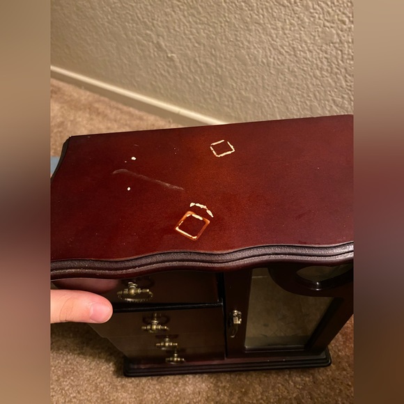 VINTAGE DARK WALNUT WOODEN JEWELRY BOX - Picture 3 of 3